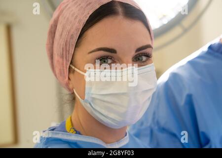 Hannah Spence, diplomierte Krankenschwester und Kosmetikerin Stockfoto