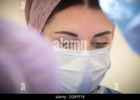 Hannah Spence, diplomierte Krankenschwester und Kosmetikerin Stockfoto