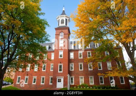 Busiel Seeburg Mill am Opechee Bay Reservoir an 1 Mill Plaza in der Stadt Laconia, New Hampshire NH, USA. Stockfoto