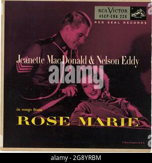 Jeanette MacDonald & Nelson Eddy in Songs from Rose Marie - Vintage Vinyl Record Cover Stockfoto