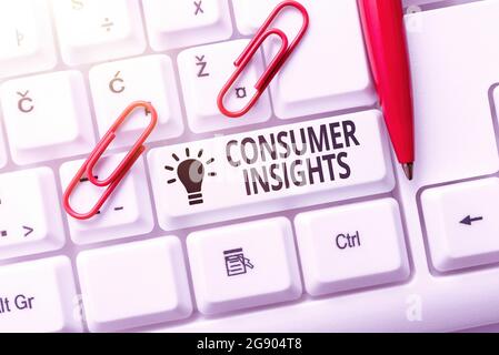 Schild mit Consumer Insights. Wort zum Verständnis von Kunden basierend auf ihrem Kaufverhalten. Veröffentlichung von Schreibgeschichten Fantasy Kurzgeschichte Stockfoto