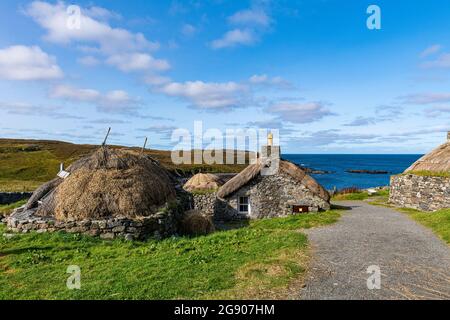 Großbritannien, Schottland, Garenin, Blackhouse Village an der Westküste der Isle of Lewis Stockfoto