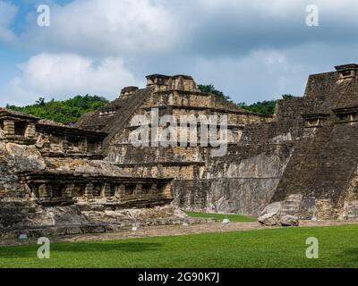 Alte Ruinen im berühmten El Tajin, Veracruz, Mexiko Stockfoto