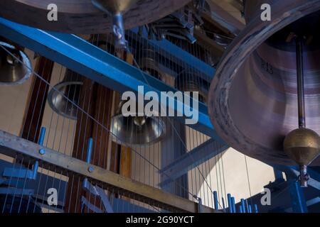 Ein Glockenspiel besteht aus mindestens 23 Bronze gegossen, Becherförmigen Glocken. Dies ist der schwerste Musikinstrumente. Stockfoto