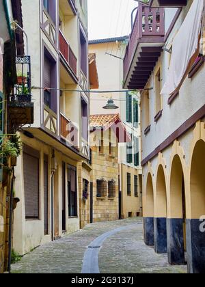 San Pedro Straße von Pasaia, Gipuzkoa, Baskenland, Guipuzcoa, Spanien. Stockfoto