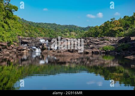 Der Tatai-Wasserfall in der Provinz Koh Kong / Kambodscha Stockfoto