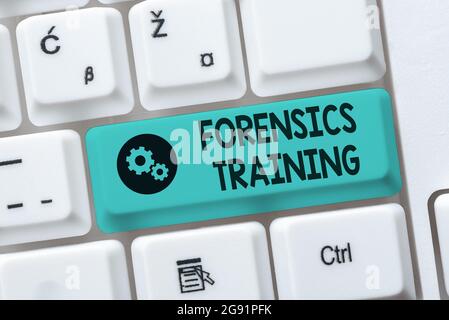 Textschild mit Forensik-Training. Geschäftsidee wissenschaftliche Methoden und Prozesse zur Lösung von Verbrechen Zusammenfassung mehrere Nachrichten online senden Stockfoto