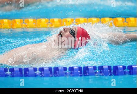 Der britische Max Litchfield in Aktion bei den 400-m-Medley-Einzelhäufen der Männer im Tokyo Aquatics Center am ersten Tag der Olympischen Spiele in Tokio 2020 in Japan. Bilddatum: Samstag, 24. Juli 2021. Stockfoto