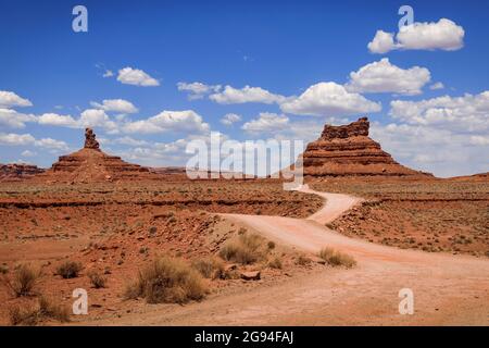 Landschaftsaufnahmen im Tal der Götter von Utah, in der Nähe von Bären Ohren. Stockfoto