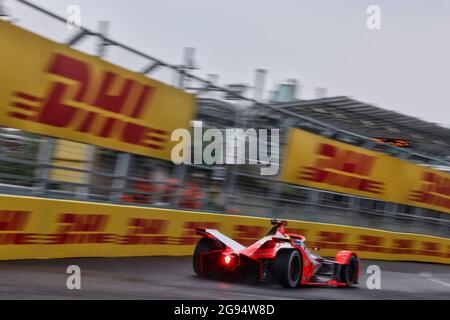 Excel Circuit, Docklands, London, Großbritannien. Juli 2021. Formel E London E Prix; Alexander Sims aus Großbritannien fährt für (29) Mahindra Racing während des Qualifyings Credit: Action Plus Sports/Alamy Live News Stockfoto