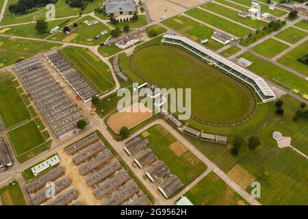 HARROGATE, GROSSBRITANNIEN – 23. JULI 2021. Eine Luftaufnahme des Great Yorkshire Showground in Harrogate, North Yorkshire Stockfoto