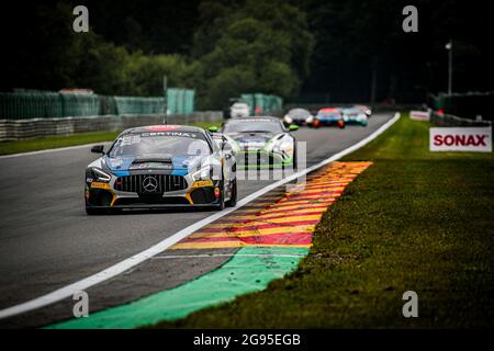 74 JOULIE Enzo (FRA), BAUD Sébastien (FRA), CD Sport, Mercedes-AMG GT4, Aktion beim 4. Lauf des Championnat de France FFSA GT - GT4 France 2021, SRO Speed Week vom 23. Bis 25. Juli 2021 auf dem Circuit de Spa-Francorchamps, in Stavelot, Belgien - Foto Jules Benichou / DPPI Stockfoto