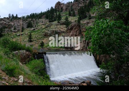 Button Rock Preserve Staumauer Landschaft Fluss Stockfoto