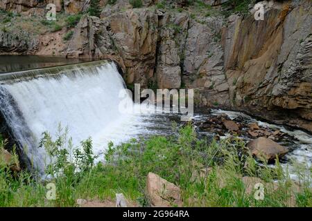 Button Rock Preserve Staumauer Landschaft Fluss Stockfoto
