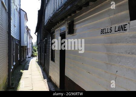 Bells Lane von der High Street, Tenterden, Kent, England, Großbritannien, Vereinigtes Königreich, Europa Stockfoto