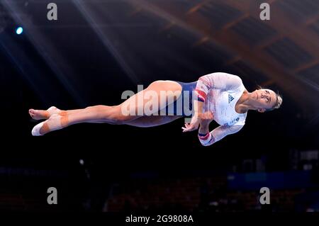 Die britische Amelie Morgan ist am zweiten Tag der Olympischen Spiele in Tokio 2020 in Japan am Balancebalken während der Women's Qualification Subdivision 2 im Ariake Gymnastic Center in Aktion. Bilddatum: Sonntag, 25. Juli 2021. Stockfoto