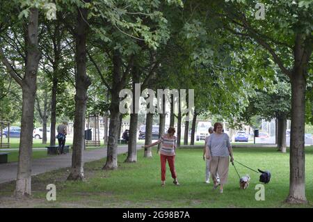 Besselpark in Kreuzberg, Berlin, Deutschland - 24. Juli 2021. Stockfoto