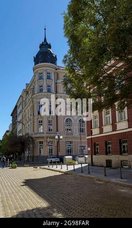 Fragmente von alten schönen Gebäuden im Zentrum der bulgarischen Hauptstadt Sofia, Bulgarien, Europa Stockfoto