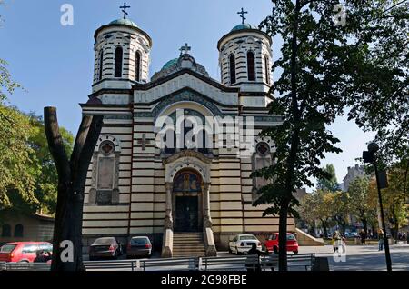 Die Kirche des Heiligen Nikolaus von Sofia ist eine orthodoxe Kirche im Zentrum der Hauptstadt Sofia, Bulgarien Stockfoto