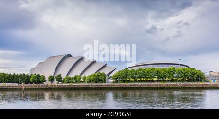 Die SEC Armadillo & die SSE Hydro Gebäude am Ufer des Flusses Clyde in Glasgow, Schottland Stockfoto