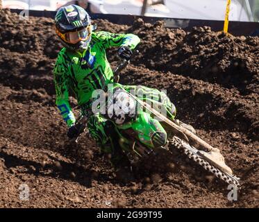 JUL 24 2021 Washougal, WA USA Austin Forkner (38) kommt aus Runde 14 während der Lucas Oil Pro Motocross Washougal Championship 250 Klasse im Washougal MX Park Washougal, WA Thurman James/CSM Stockfoto