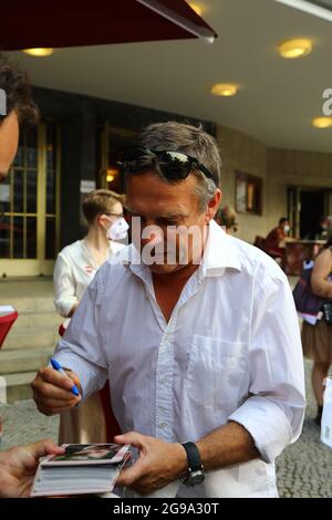 Pierre Besson bei der Premiere des Theaterstücks 'Mord im Orientexpress' in der Komödie am Kurfürstendamm im Schiller Theater. Berlin, 24.07.2021 Stockfoto