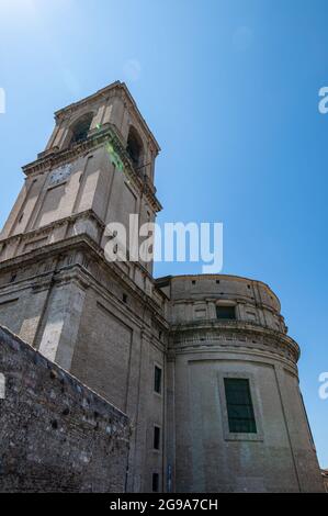 kathedrale santa maria degli angeli la faccita Detail des Glockenturms Stockfoto