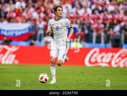 Moskau, Russland - 1. Juli 2018. Der Verteidiger der russischen Fußballnationalmannschaft, Mario Fernandes, während der FIFA Fußball-Weltmeisterschaft 2018, gewann das Spiel Spanien gegen Russland in der Runde 16 Stockfoto