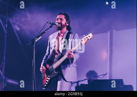 Mailand Italien 21 Juli 2021 Colapesce Dimartino live im Castello Sforzesco © Giulia Manfieri / Alamy Stockfoto