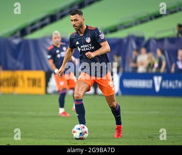 Nashville, TN, USA. Juli 2021. Der Mittelfeldspieler von Cincinnati, Haris Medunjanin (6), im Einsatz während des MLS-Spiels zwischen dem FC Cincinnati und dem SC Nashville im Nissan Stadium in Nashville, TN. Kevin Langley/CSM/Alamy Live News Stockfoto