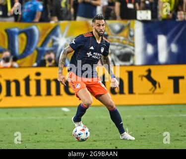 Nashville, TN, USA. Juli 2021. Der Verteidiger von Cincinnati, Geoff Cameron (12), in Aktion während des MLS-Spiels zwischen dem FC Cincinnati und dem SC Nashville im Nissan Stadium in Nashville, TN. Kevin Langley/CSM/Alamy Live News Stockfoto