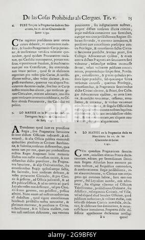 Pragmatik und andere Rechte Kataloniens. Constituciones y otros Derechos de Cataluña (Konstitutionen und andere Rechte Kataloniens), zusammengestellt nach dem Gerichtskapitel XXIV, der Gerichte unter dem Vorsitz von Philipp II., die Monzón im Dorf 1585 abgehalten wurden. Zweites Volume. Gedruckt im Haus von Joan Pau Marti und Joseph Llopis Estampers, 1704. Erstes Buch. Auf Dinge, die Klerikern verboten sind. Titel V. Pere III (1319-1387) in der Pragmatica 1339 in Barcelona, Tarragona und Montblanc 1341. Historische Militärbibliothek von Barcelona, Katalonien, Spanien. Stockfoto