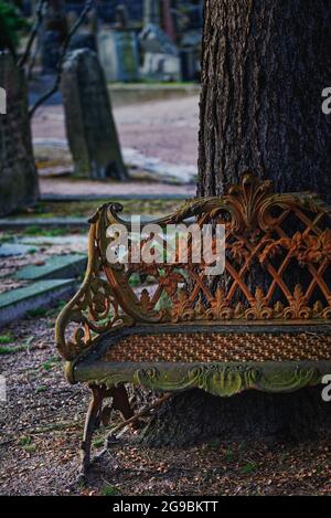 Friedhof mit viktorianischen Ornamenten Stockfoto