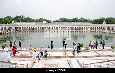 Religiöser Ort für Sikhs Bangla Sahib Gurudwara Stockfoto