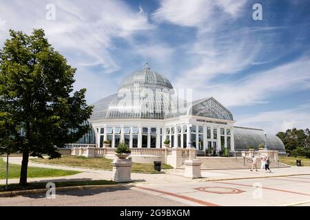 Der Wintergarten im Como Park in Saint Paul, Minnesota, USA, an einem Sommernachmittag. Stockfoto