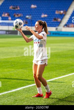 Harrison, Usa. Juli 2021. Arin Wright #3 Werfen Sie beim Spiel der NJ/NY Gotham F.C gegen Chicago Red Stars in der Red Bull Arena in Harrison, New Jersey Credit: SPP Sport Press Foto. /Alamy Live News Stockfoto