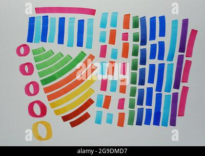 Üben Sie das Zeichnen von farbigen Linien mit copic-Marker und handgemalten Original-Impressionismus-Meisterwerken kreative Malermalerei Skizze bunt Stockfoto