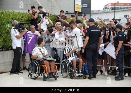 Cristiano Ronaldo von Juventus kommt nach seiner Rückkehr ins J Medical Center, Turin, zu seinem Fitnesstest. Bilddatum: 25. Juli 2021. Bildnachweis sollte lauten: Jonathan Moscrop/Sportimage Stockfoto