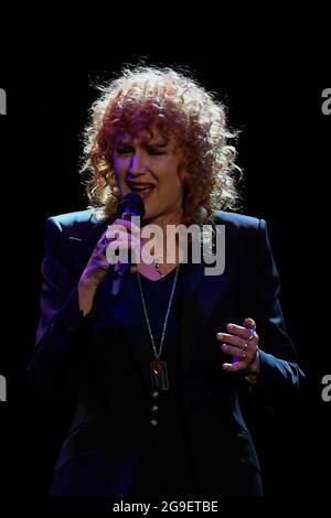 Rom, Italien. Juli 2021. Fiorella Mannoia während des Konzerts im Auditorium Parco della Musica Rom. (Foto: Domenico Cippitelli/Pacific Press/Sipa USA) Quelle: SIPA USA/Alamy Live News Stockfoto