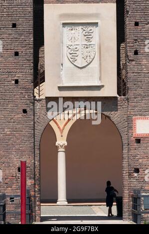 Italien, Lombardei, Mailand. Castello Sforzesco, Eingang Cortile Della Rocchetta Courtyard Stockfoto