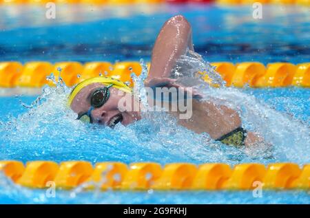 Die australische Ariarne Titmus während der 200m Freistil-Hitze der Frauen 4 im Tokyo Aquatics Center am dritten Tag der Olympischen Spiele 2020 in Tokio in Japan. Bilddatum: Montag, 26. Juli 2021. Stockfoto