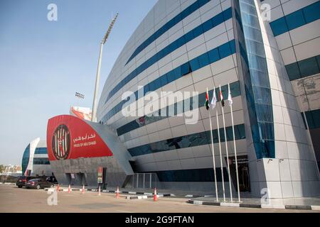 Mohammed Bin Zayed Stadium - Abu Dhabi. --- das Mohammed bin Zayed Stadion (arabisch: ستاد محمد بن زايد) ist ein Mehrzweckstadion, das hauptsächlich für Fo genutzt wird Stockfoto