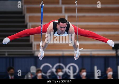 26. Juli 2021, Japan, Tokio: Gymnastik: Olympische Spiele, Mannschaft, Männer, Finale, Ringe, im Ariake Gymnastik Center. Andreas Toba aus Deutschland im Einsatz. Foto: Marijan Murat/dpa Stockfoto