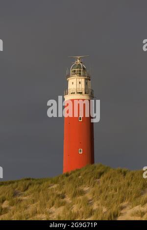 Leuchtturm Eierland am nördlichsten Punkt der niederländischen Insel Texel. Niederlande Stockfoto