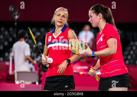 TOKIO, JAPAN - 26. JULI: Selena Piek aus den Niederlanden und Cheryl seinen aus den Niederlanden treten während der Olympischen Spiele in Tokio 2020 auf dem Musashino Forest Plaza am 26. Juli 2021 in Tokio, Japan, auf der Gruppenspielbühne der Frauen-Doubles - Gruppe B an (Foto: Yannick Verhoeven/Orange Picles) NOCNSF Stockfoto