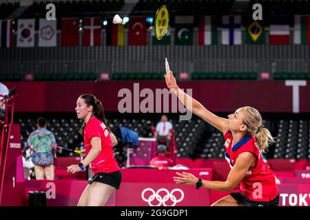 TOKIO, JAPAN - 26. JULI: Selena Piek aus den Niederlanden und Cheryl seinen aus den Niederlanden treten während der Olympischen Spiele in Tokio 2020 auf dem Musashino Forest Plaza am 26. Juli 2021 in Tokio, Japan, auf der Gruppenspielbühne der Frauen-Doubles - Gruppe B an (Foto: Yannick Verhoeven/Orange Picles) NOCNSF Stockfoto