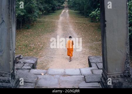 Kambodscha, Ankgor, Angkor-VAT-Tempel, UNESCO-Weltkulturerbe, Novizenmönch Stockfoto