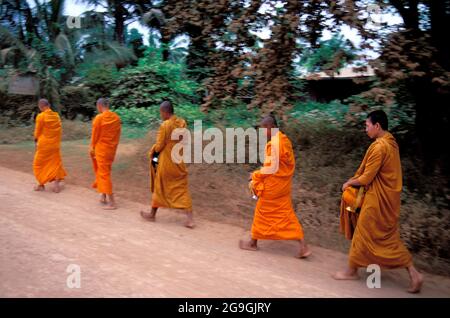 Kambodscha, Ankgor, Angkor-VAT-Tempel, UNESCO-Weltkulturerbe, Novizenmönch Stockfoto