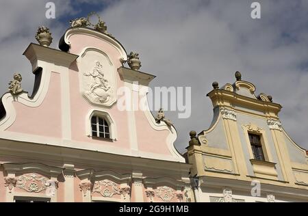 Historisches Zentrum von Telc mit dreieckigem Marktplatz, umgeben von Renaissance- und Barockburgern mit einer großen Vielfalt an Fassaden. Das historische C Stockfoto