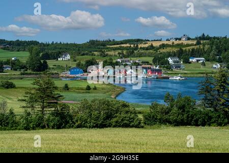 Blick auf das Fischerdorf French River, Prince Edward Island, Kanada. Stockfoto